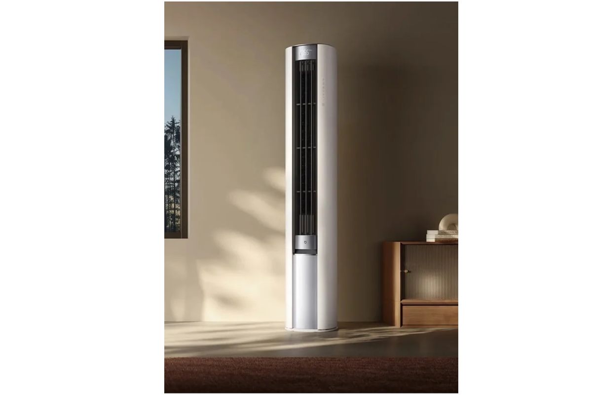 Ar-condicionado inteligente Xiaomi instalado em sala contemporânea